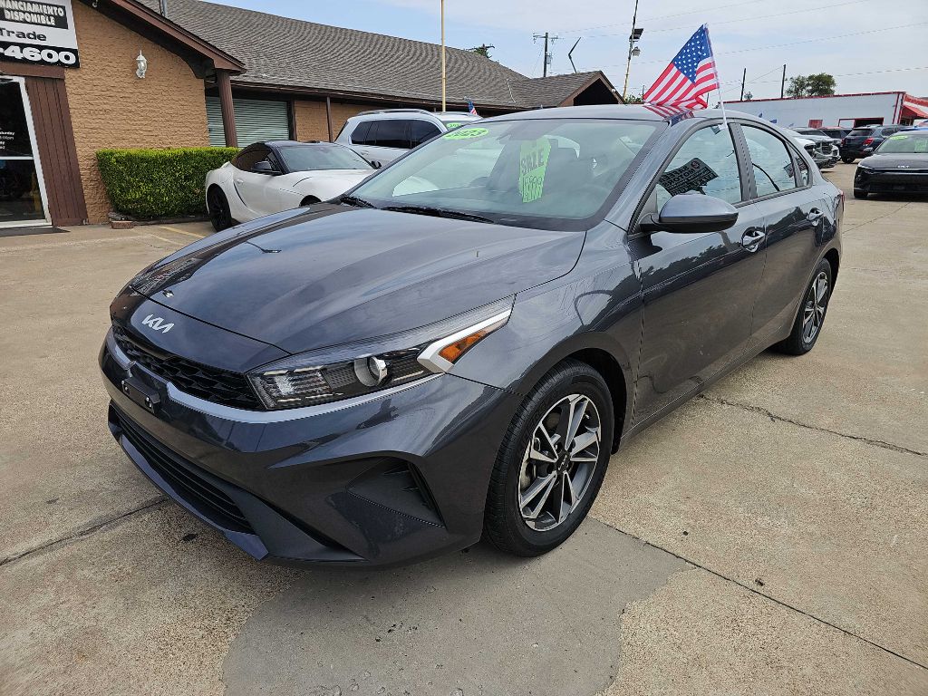 Photo 7 of this KIA FORTE