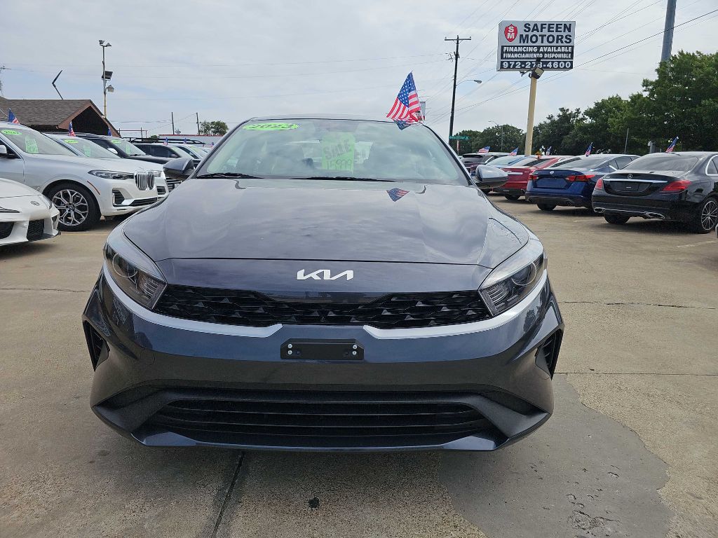 Photo 8 of this KIA FORTE