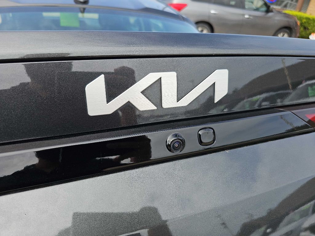 Photo 54 of this KIA K4