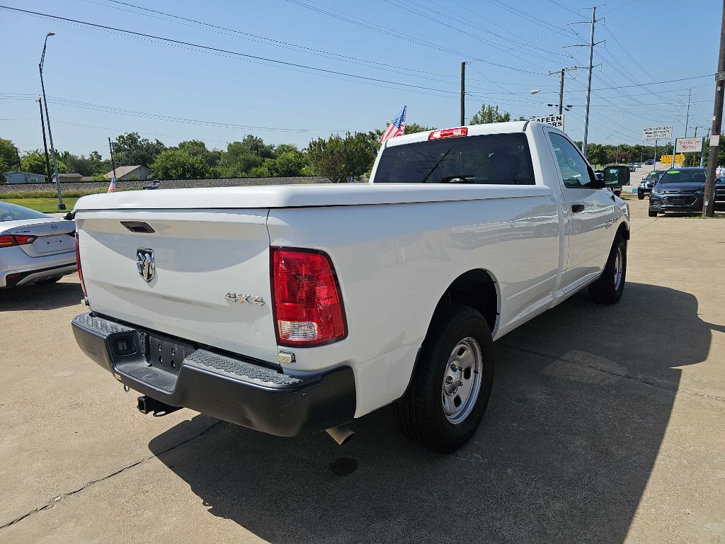 Photo 3 of this RAM 1500