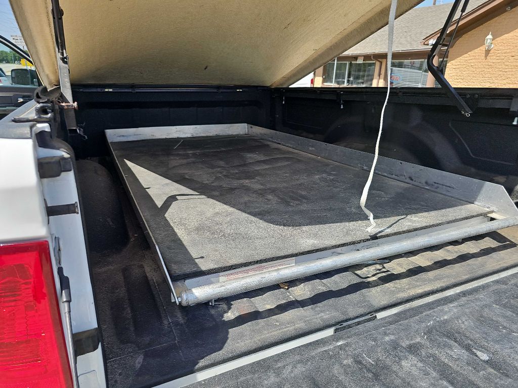 Photo 28 of this RAM 1500