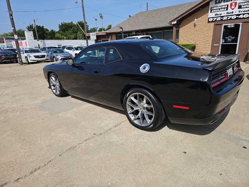 Photo 2 of this DODGE CHALLENGER