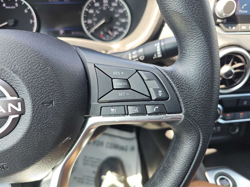 Photo 127 of this NISSAN SENTRA