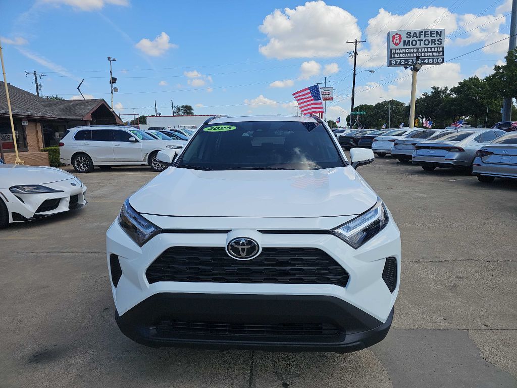 Photo 7 of this TOYOTA RAV4