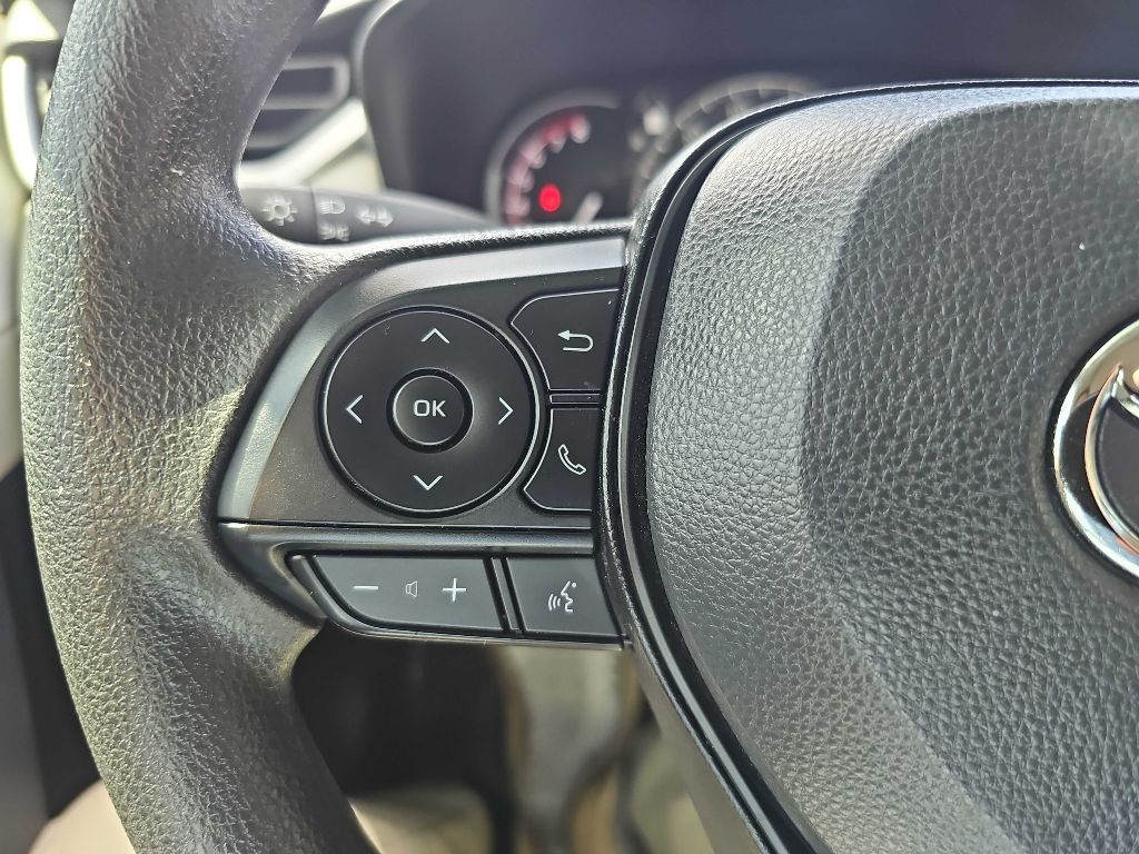 Photo 23 of this TOYOTA RAV4