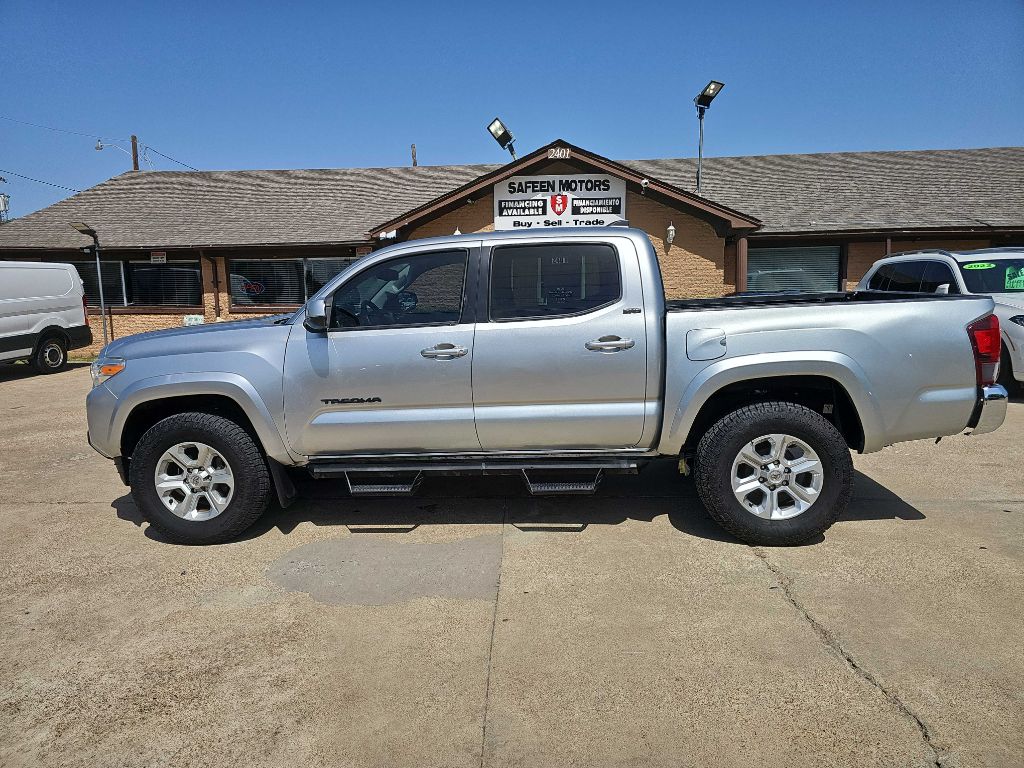 Photo 6 of this TOYOTA TACOMA
