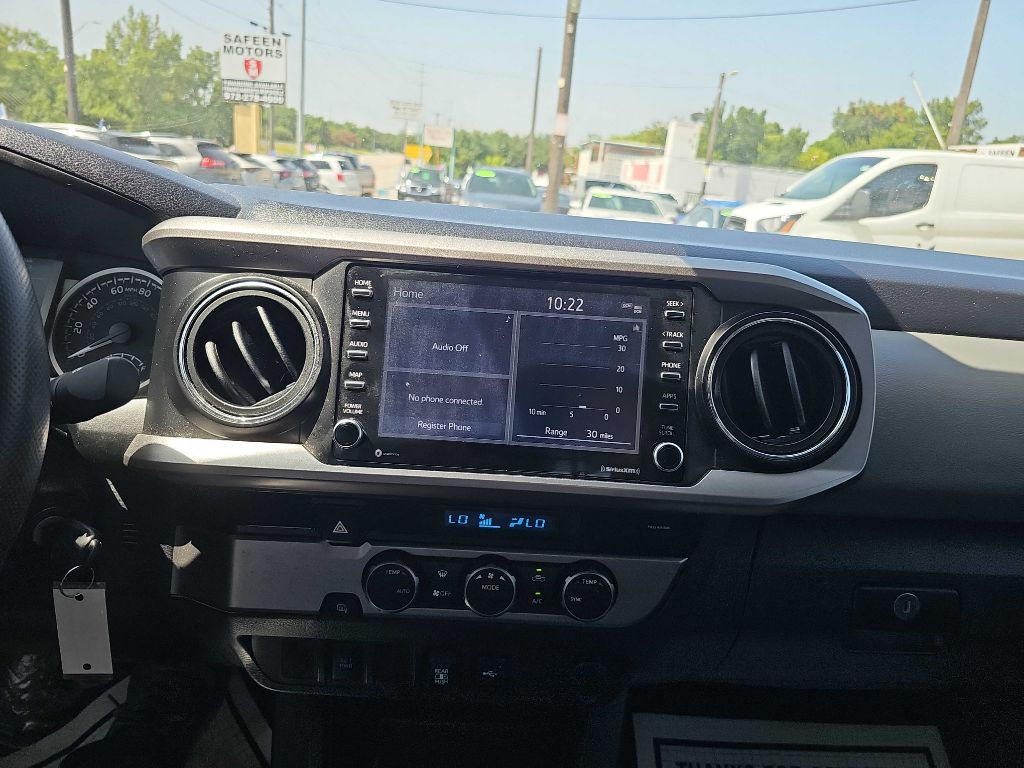 Photo 23 of this TOYOTA TACOMA