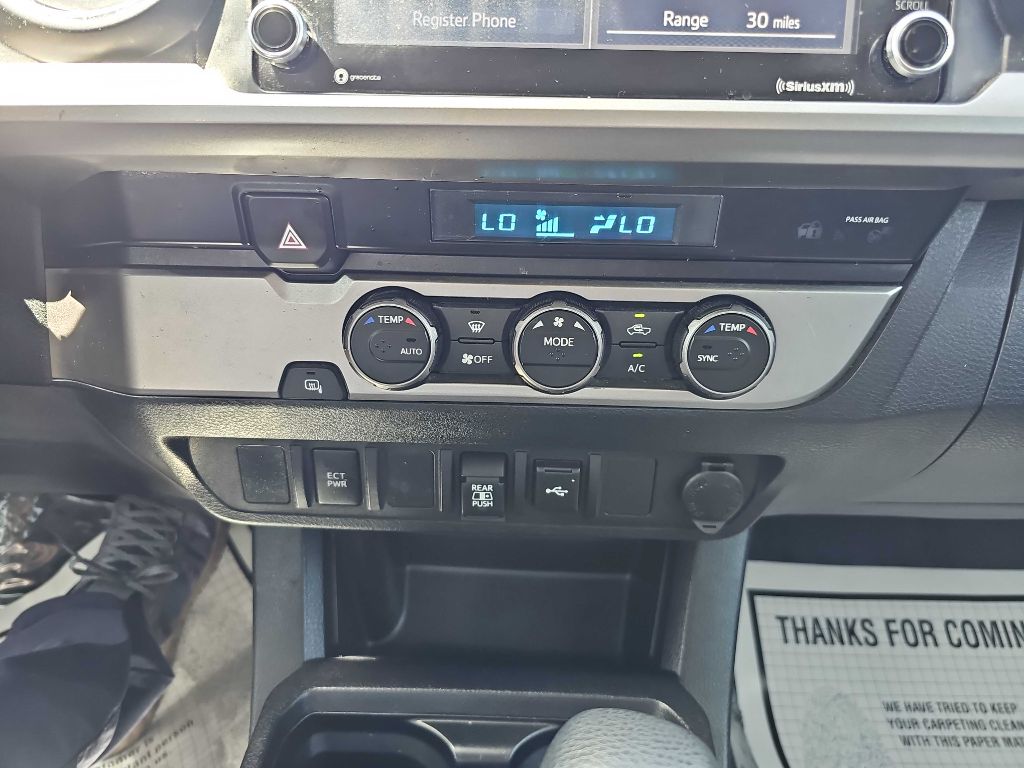 Photo 24 of this TOYOTA TACOMA