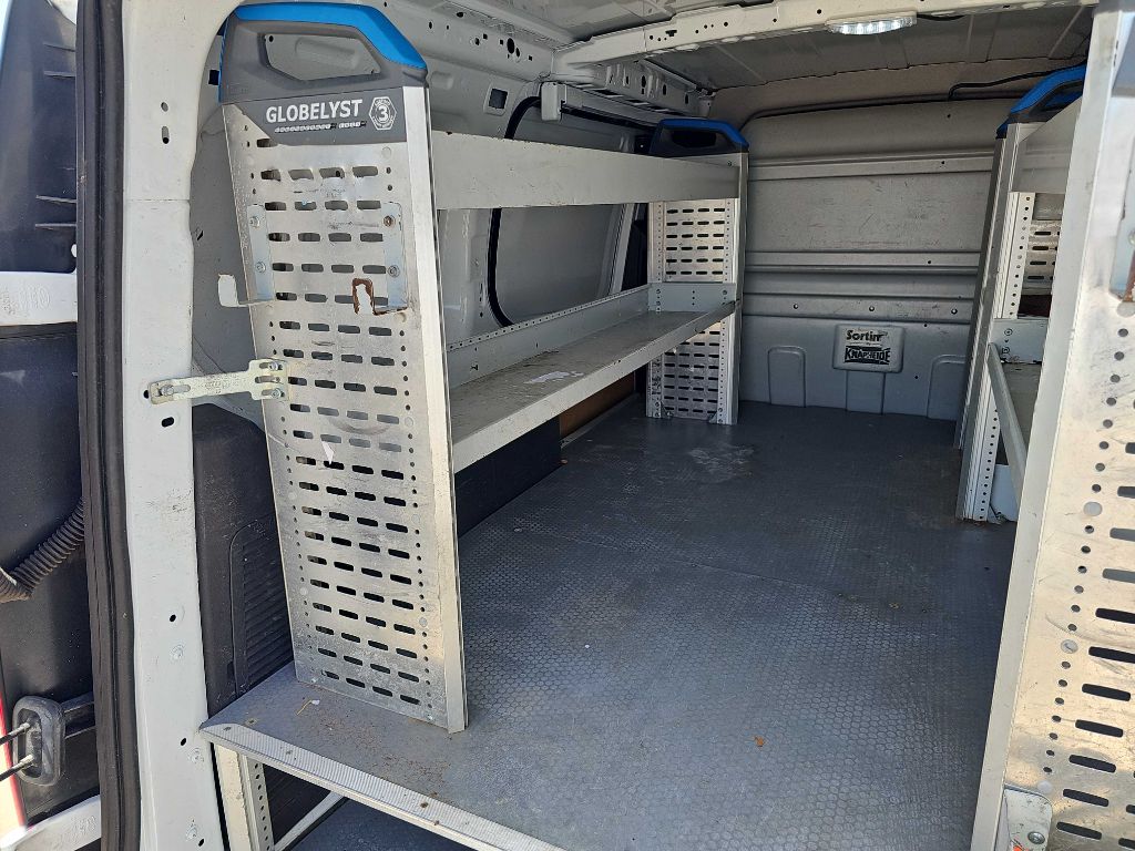 Photo 18 of this FORD TRANSIT CONNECT