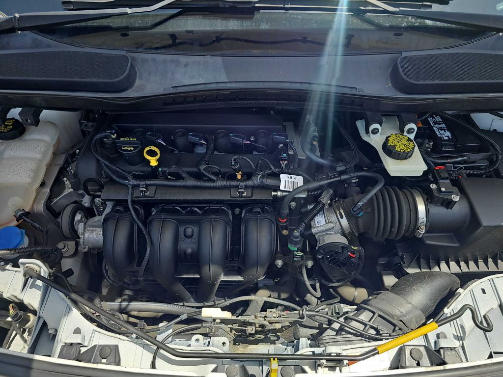 Photo 32 of this FORD TRANSIT CONNECT