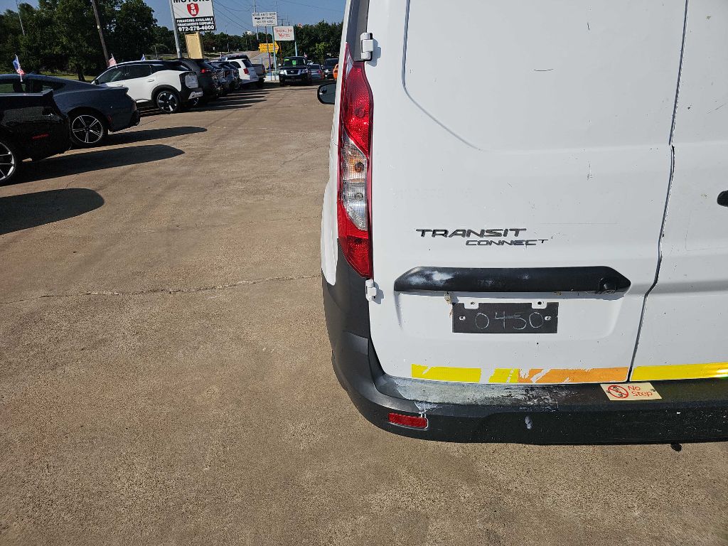 Photo 11 of this FORD TRANSIT CONNECT