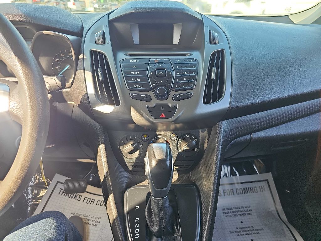 Photo 27 of this FORD TRANSIT CONNECT