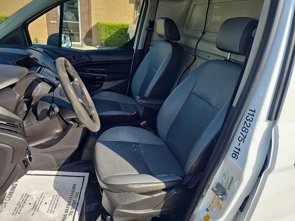 Photo 12 of this FORD TRANSIT CONNECT