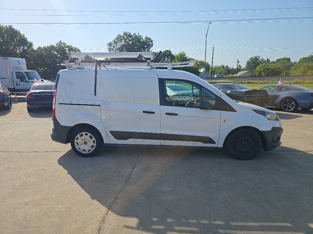 Photo 2 of this FORD TRANSIT CONNECT