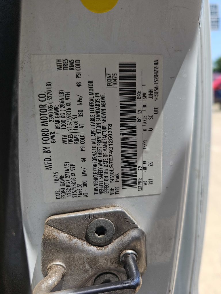 Photo 27 of this FORD TRANSIT CONNECT
