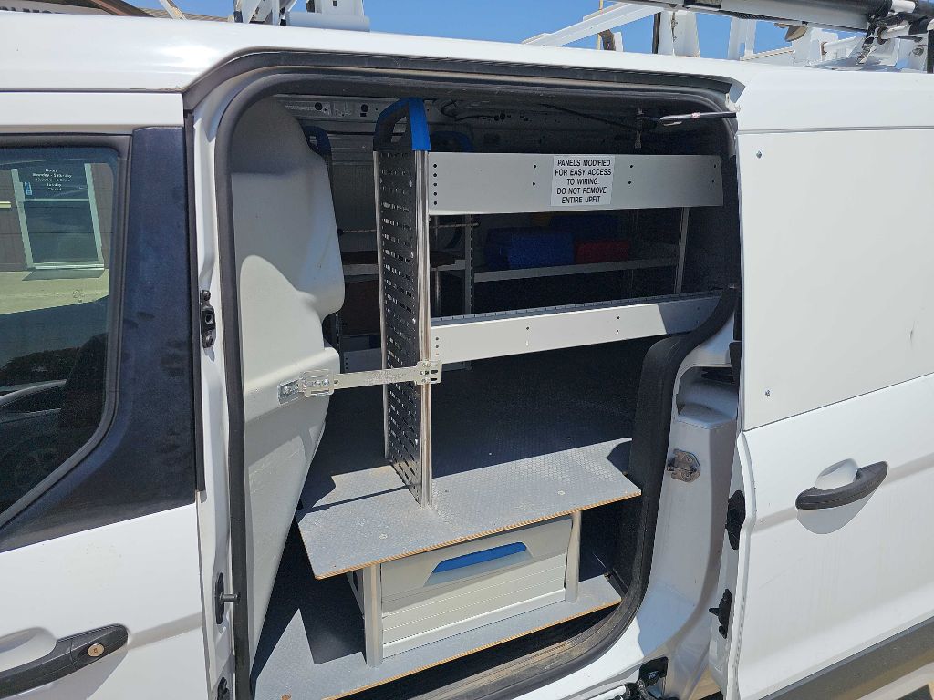 Photo 20 of this FORD TRANSIT CONNECT