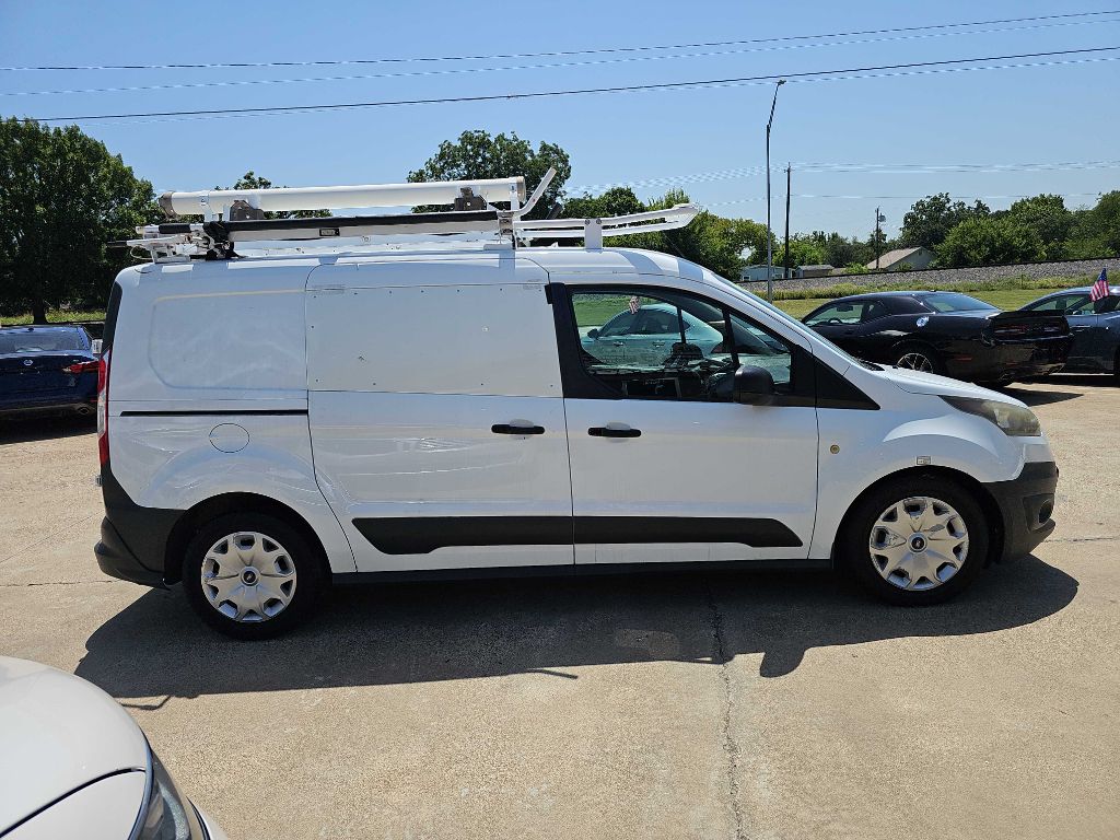 Photo 2 of this FORD TRANSIT CONNECT