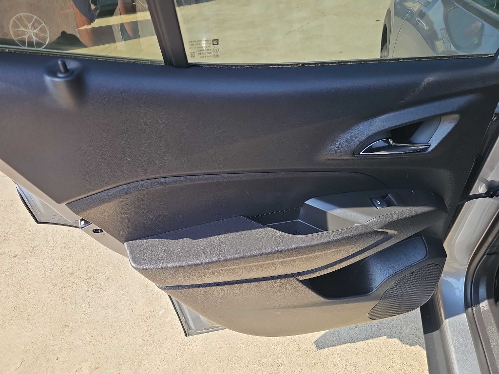 Photo 13 of this CHEVROLET TRAX