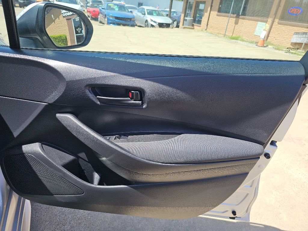 Photo 16 of this TOYOTA COROLLA