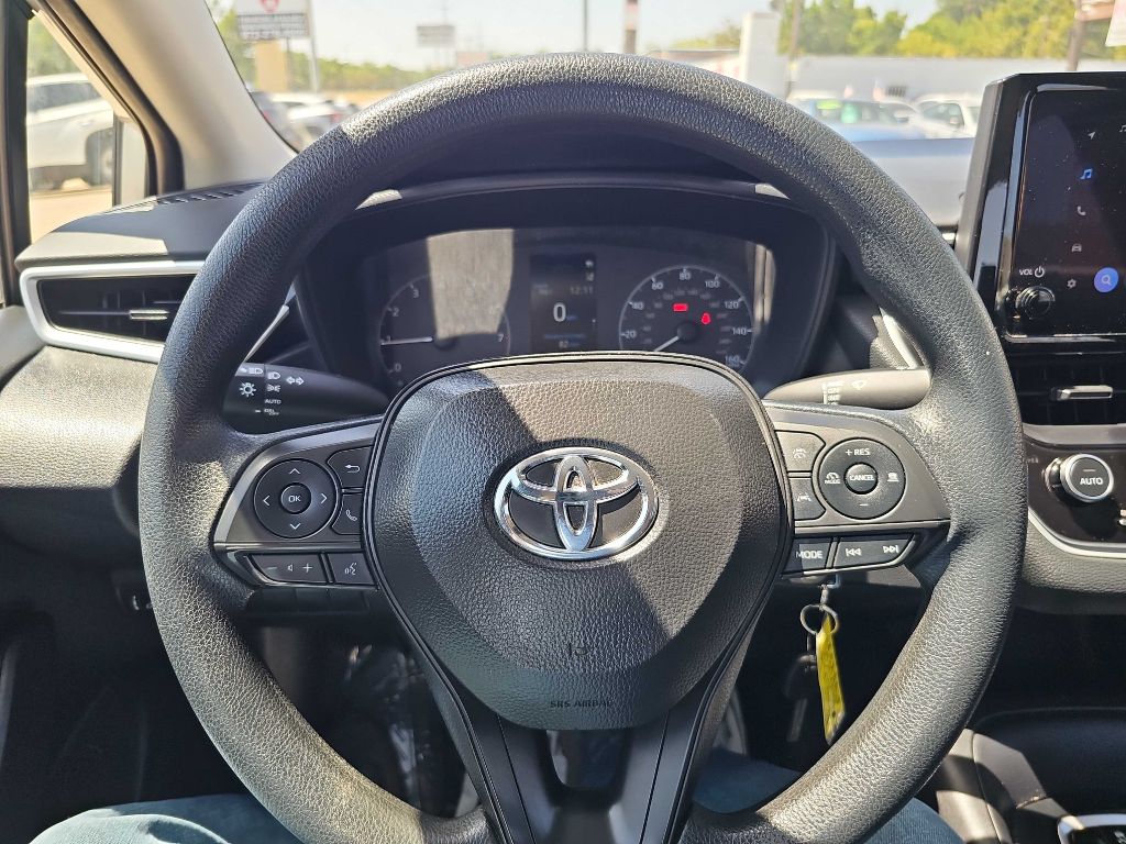 Photo 21 of this TOYOTA COROLLA