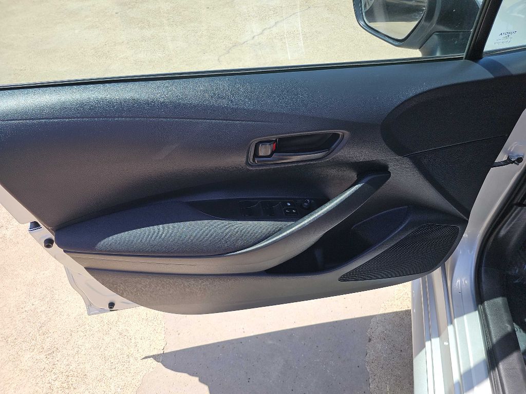 Photo 14 of this TOYOTA COROLLA