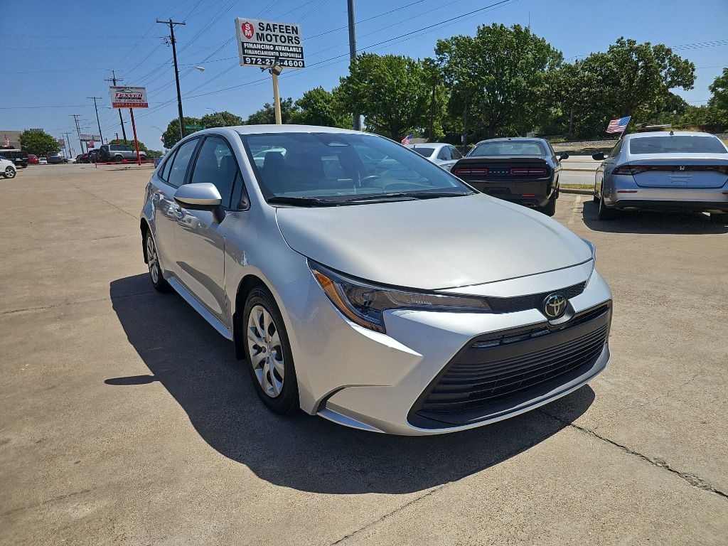 2025 TOYOTA COROLLA