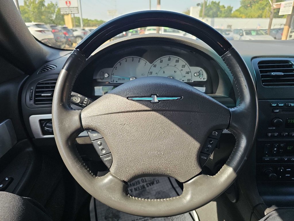 Photo 19 of this FORD THUNDERBIRD