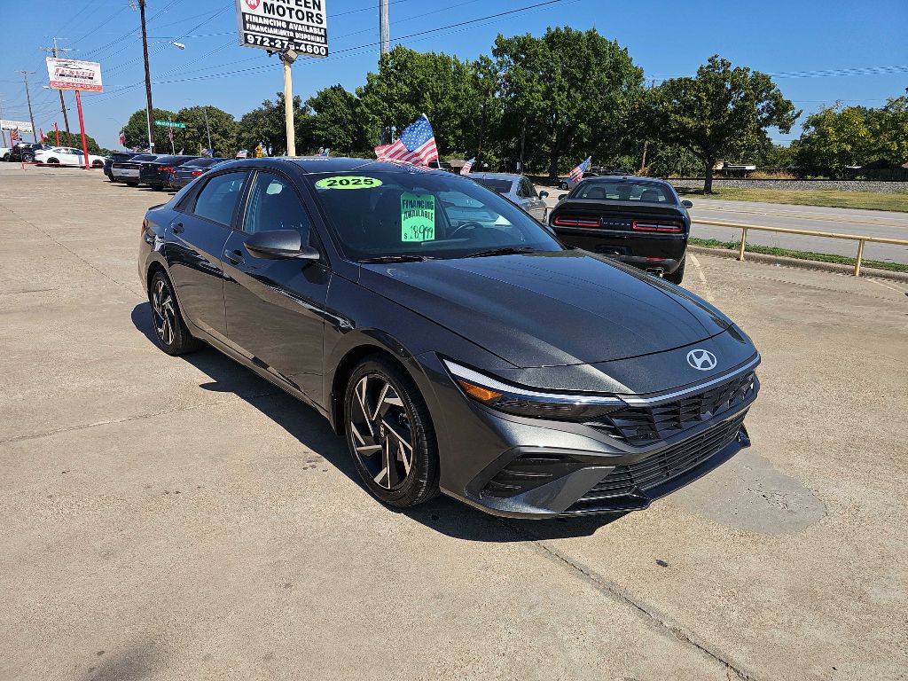 2025 HYUNDAI ELANTRA