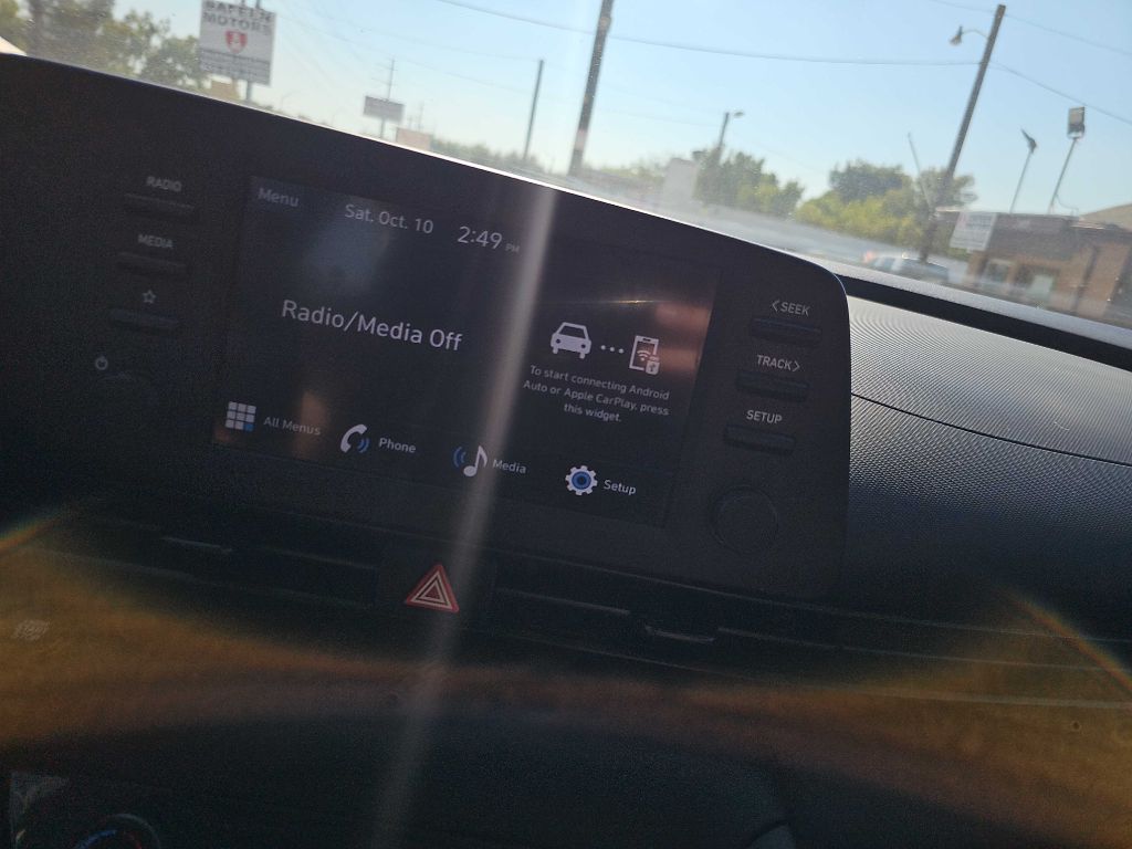 Photo 27 of this HYUNDAI ELANTRA