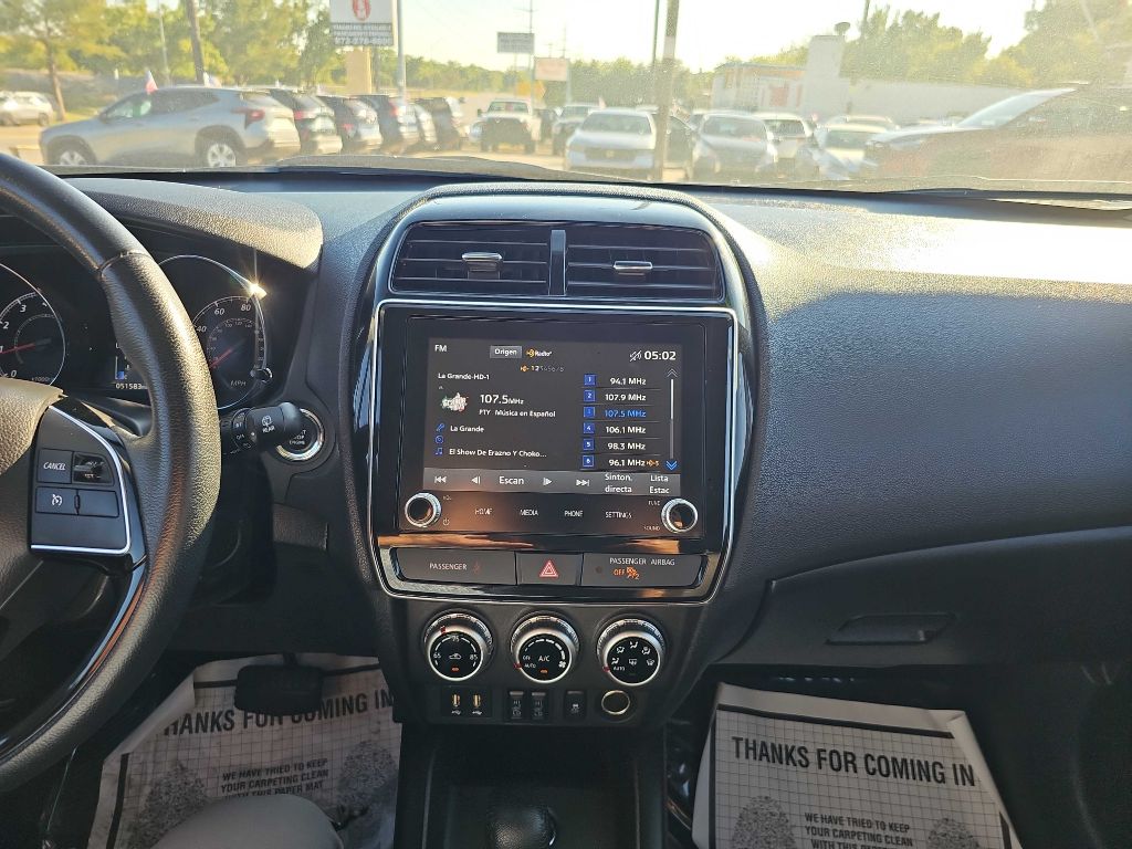 Photo 28 of this MITSUBISHI OUTLANDER SPORT