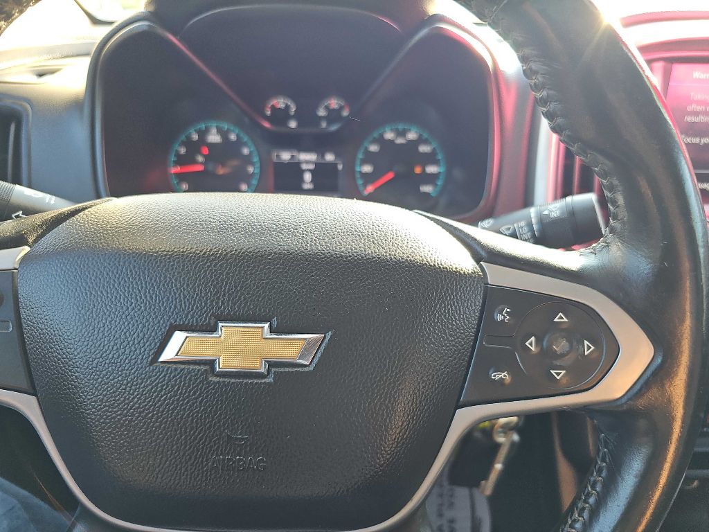 Photo 25 of this CHEVROLET COLORADO