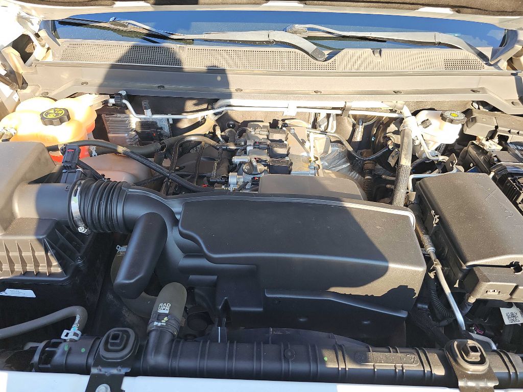 Photo 30 of this CHEVROLET COLORADO