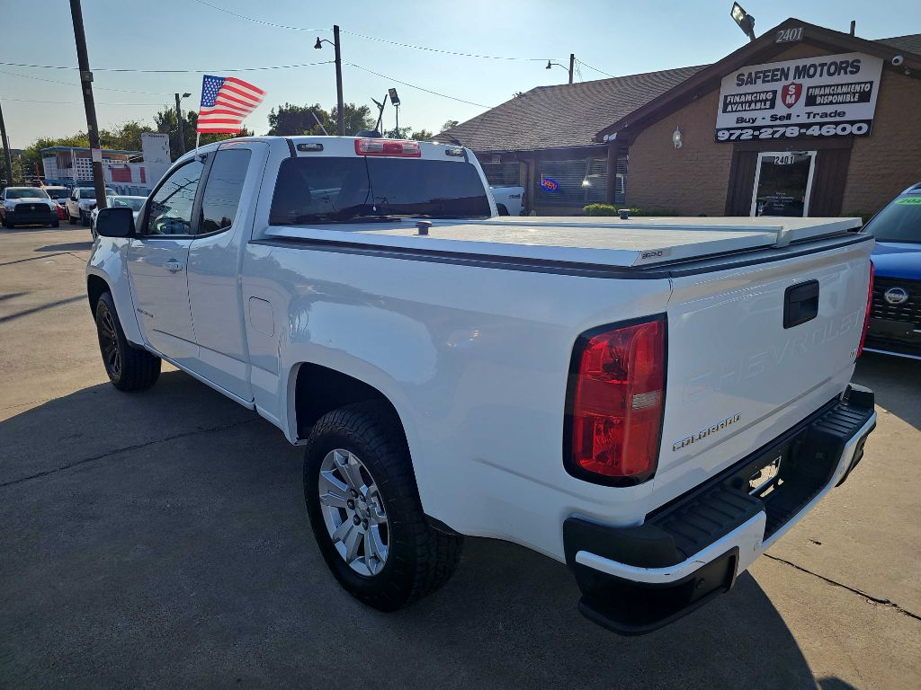 Photo 4 of this CHEVROLET COLORADO