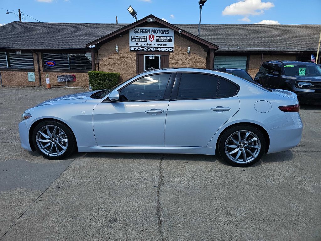 Photo 7 of this ALFA ROMEO GIULIA