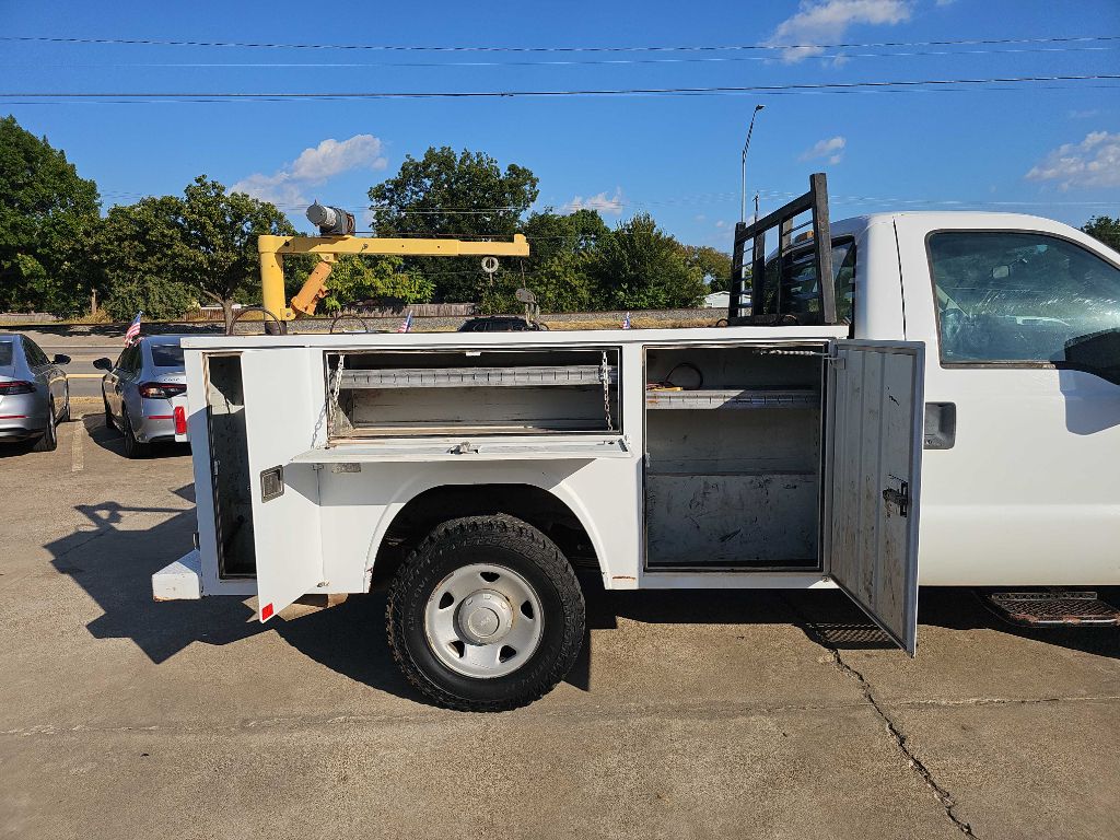 Photo 19 of this FORD F250