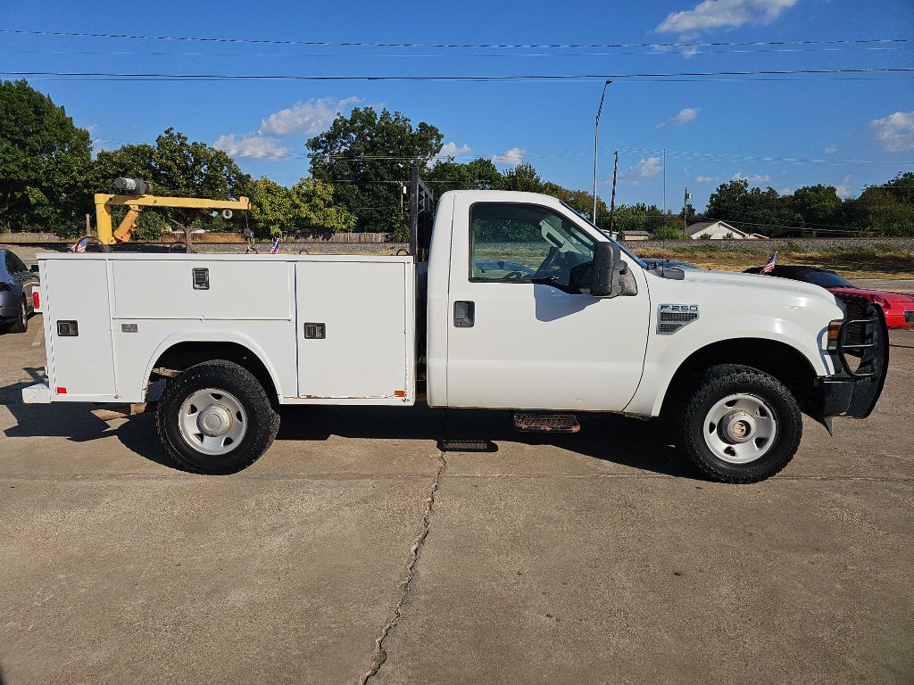 Photo 4 of this FORD F250