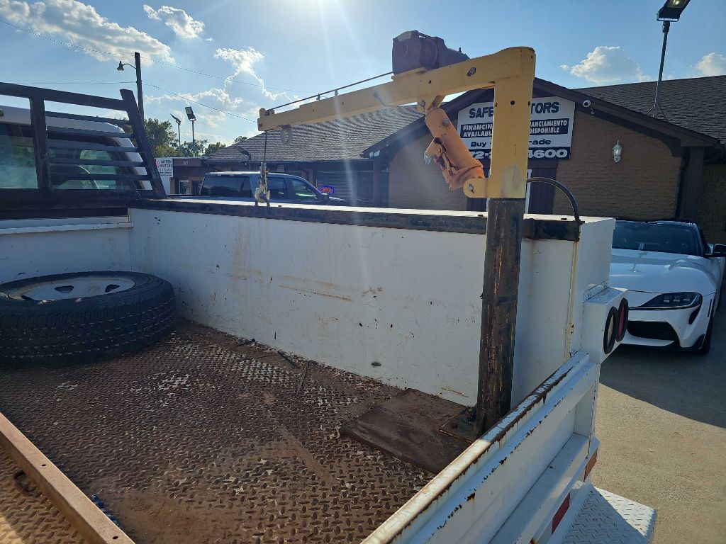 Photo 21 of this FORD F250