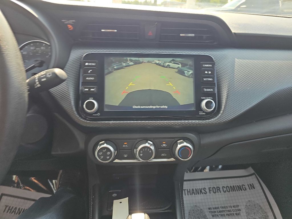 Photo 25 of this NISSAN KICKS