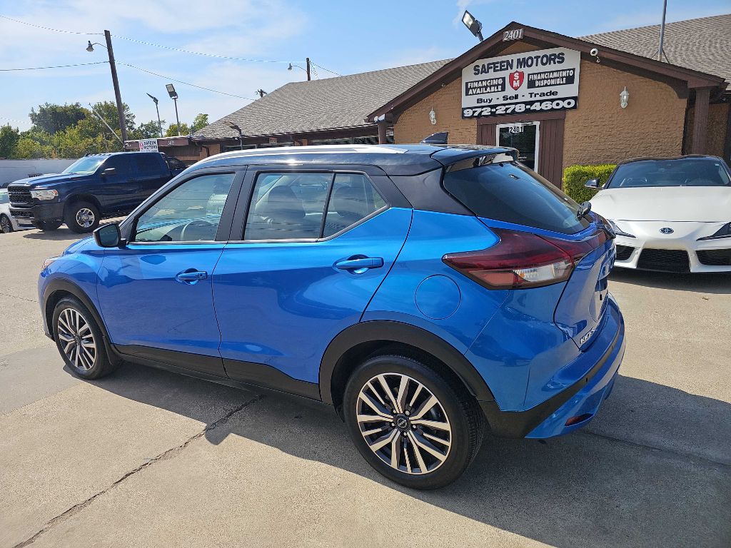 Photo 3 of this NISSAN KICKS