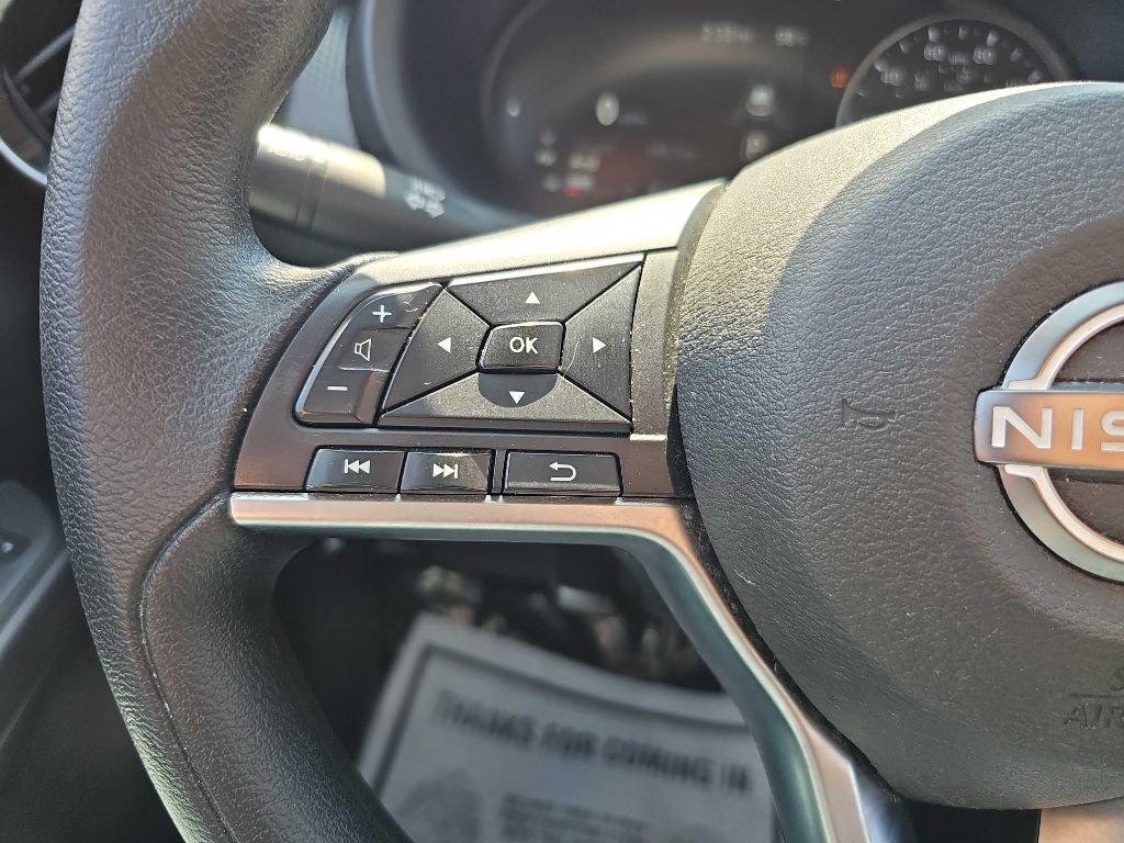 Photo 20 of this NISSAN KICKS