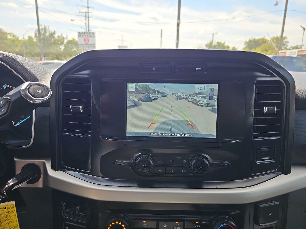 Photo 29 of this FORD F150
