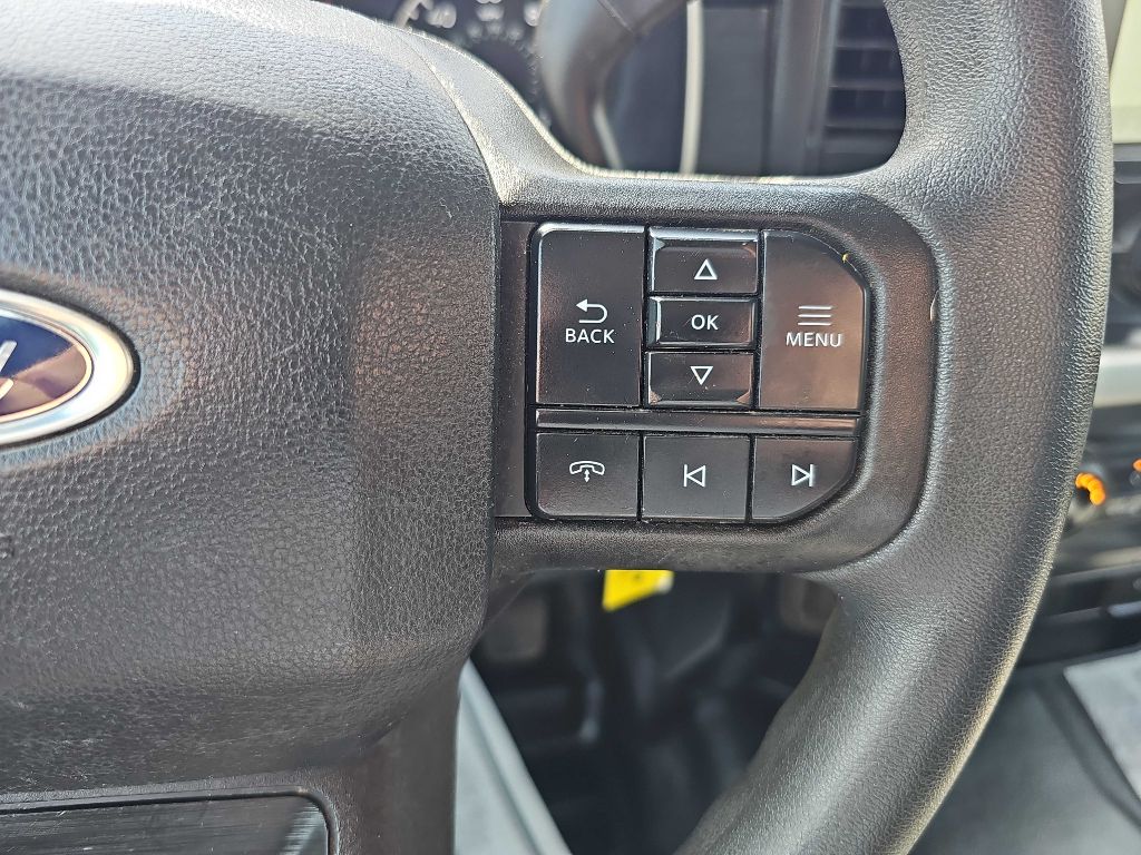Photo 23 of this FORD F150