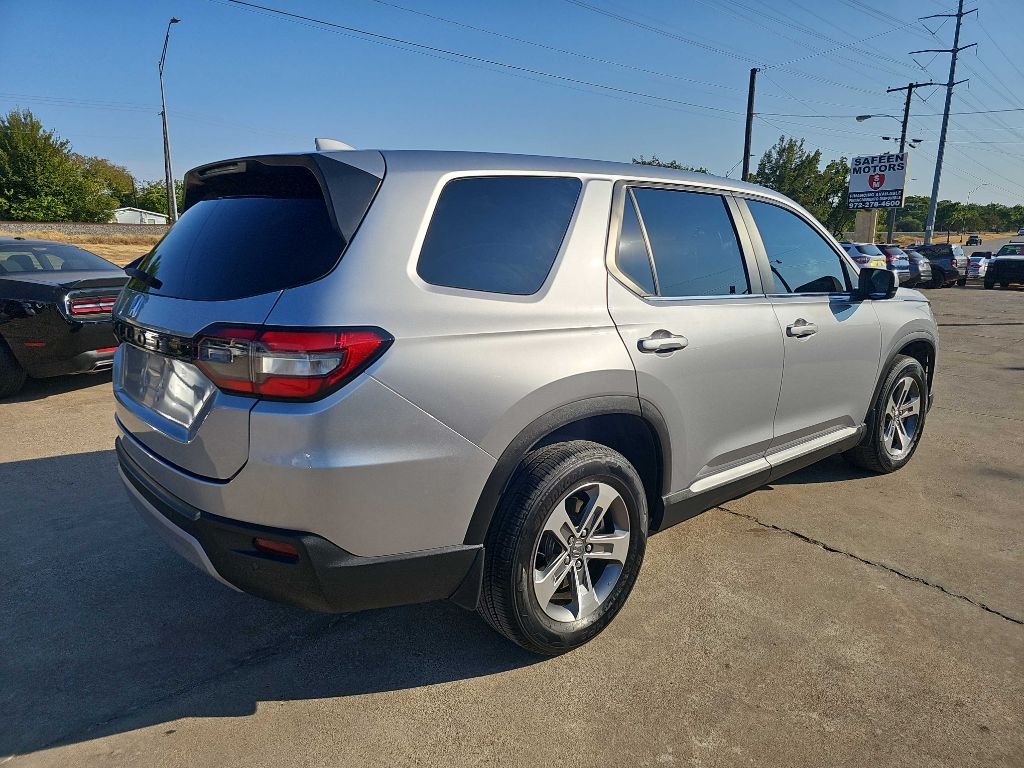Photo 3 of this HONDA PILOT