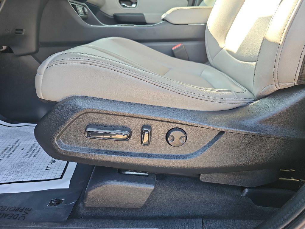 Photo 23 of this HONDA PILOT