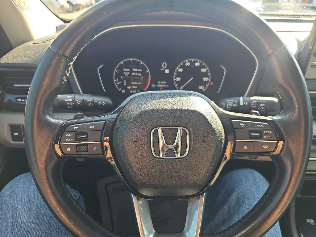 Photo 24 of this HONDA PILOT