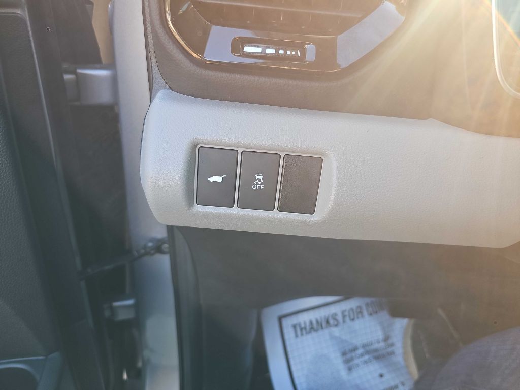 Photo 36 of this HONDA PILOT