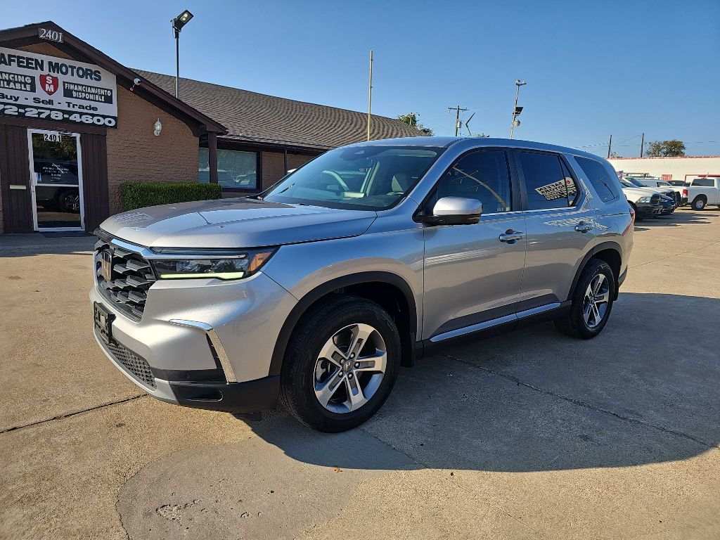 Photo 2 of this HONDA PILOT