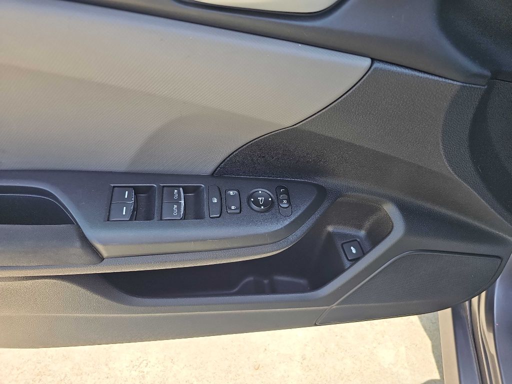 Photo 20 of this HONDA CIVIC