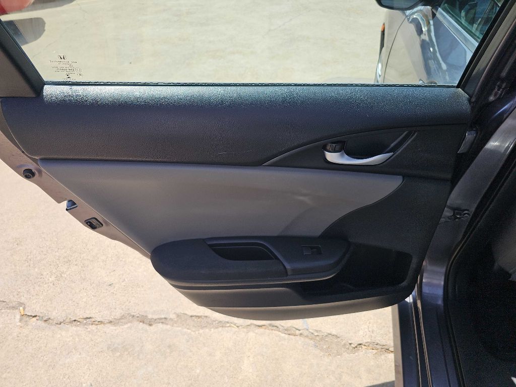 Photo 14 of this HONDA CIVIC