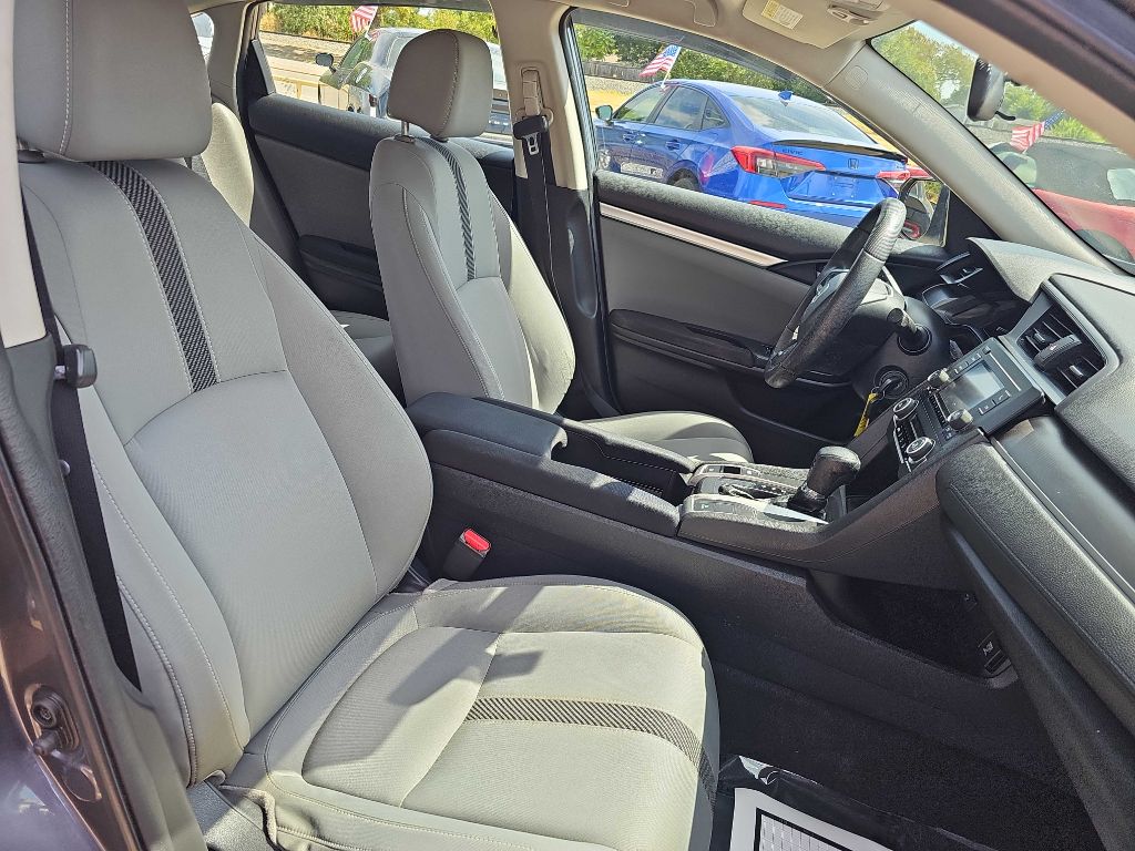 Photo 19 of this HONDA CIVIC